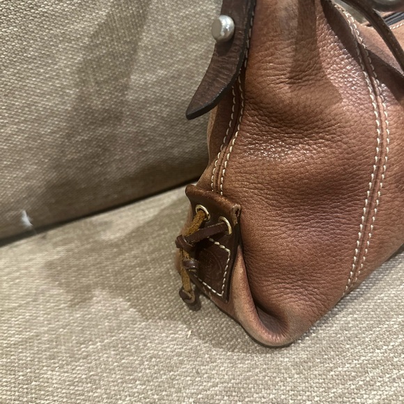 Gorgeous all leather Dooney in great condition - Picture 1 of 8